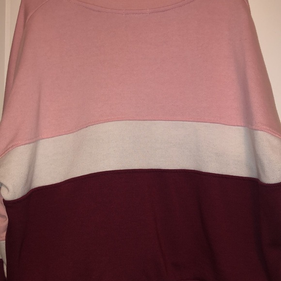 Varsity style sweater - Picture 4 of 5